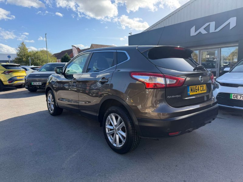 2014 Nissan Qashqai SUV 1.2 DIG-T Acenta Premium SUV 5dr Petrol Manual 2WD Euro 5 s/s 115 ps