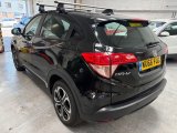Black Honda HR-V 1.5 i-VTEC SE SUV 5dr Petrol Manual Euro 6 s/s 130 ps