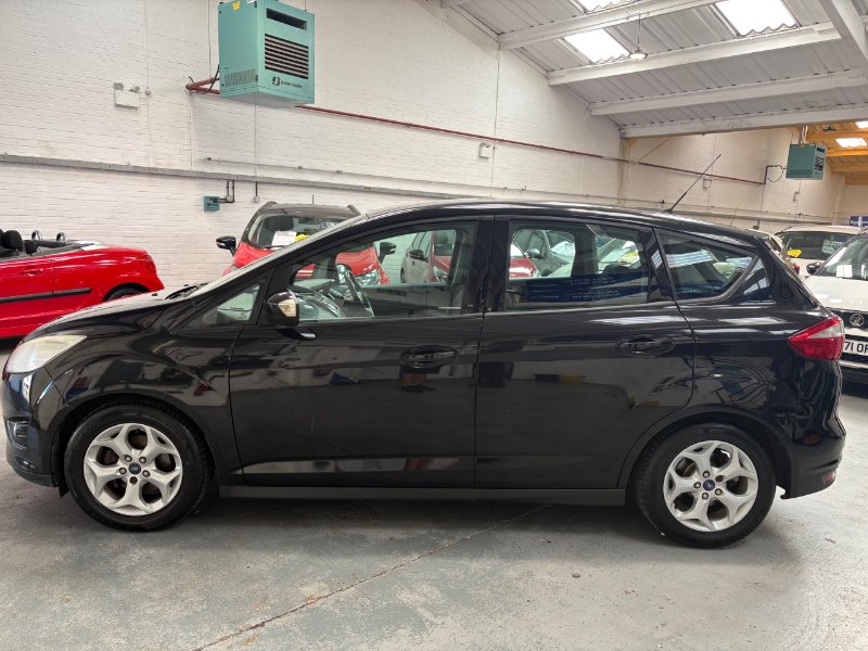 Black Ford C-MAX 1.6 Zetec MPV 5dr Petrol Manual Euro 5 105 ps