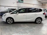 White Vauxhall Zafira Tourer 2.0 CDTi Exclusiv MPV 5dr Diesel Manual Euro 5 130 ps