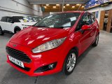 Red Ford Fiesta 1.25 Zetec Hatchback 3dr Petrol Manual Euro 6 82 ps