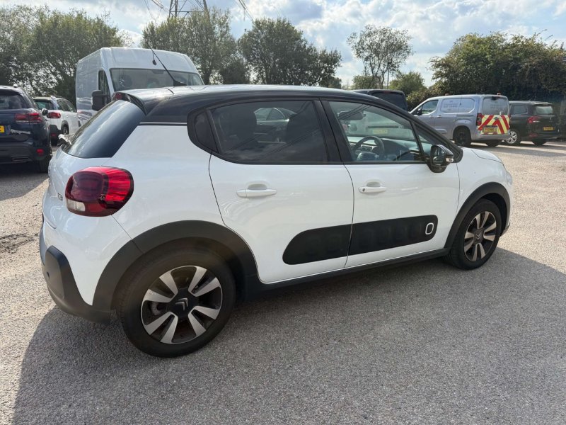 White Citroen C3 1.2 PureTech Flair Hatchback 5dr Petrol Manual Euro 6 s/s 110 ps