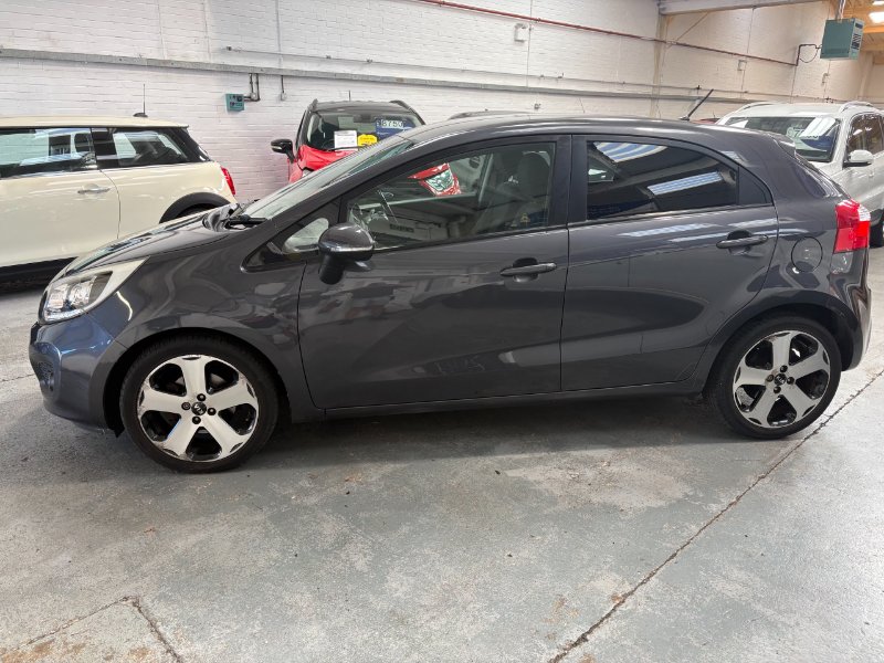 2013 Kia Rio 1.4 CRDi EcoDynamics 3 Hatchback 5dr Diesel Manual Euro 5 s/s 89 bhp